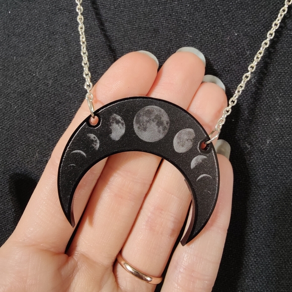 Curiology Cresent Moon Necklace Phases Goth Emo Punk Jewelry Black Silver Lunar - Picture 2 of 3